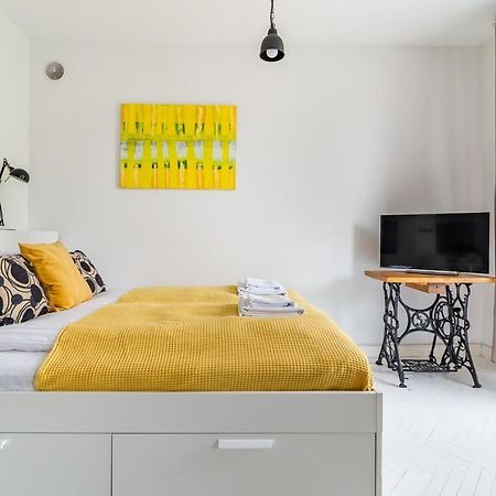 Rent Like Home - Wilcza 22A Warsaw Ngoại thất bức ảnh