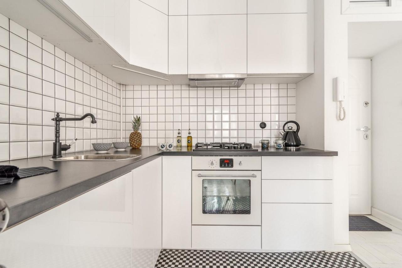 Rent Like Home - Wilcza 22A Warsaw Ngoại thất bức ảnh