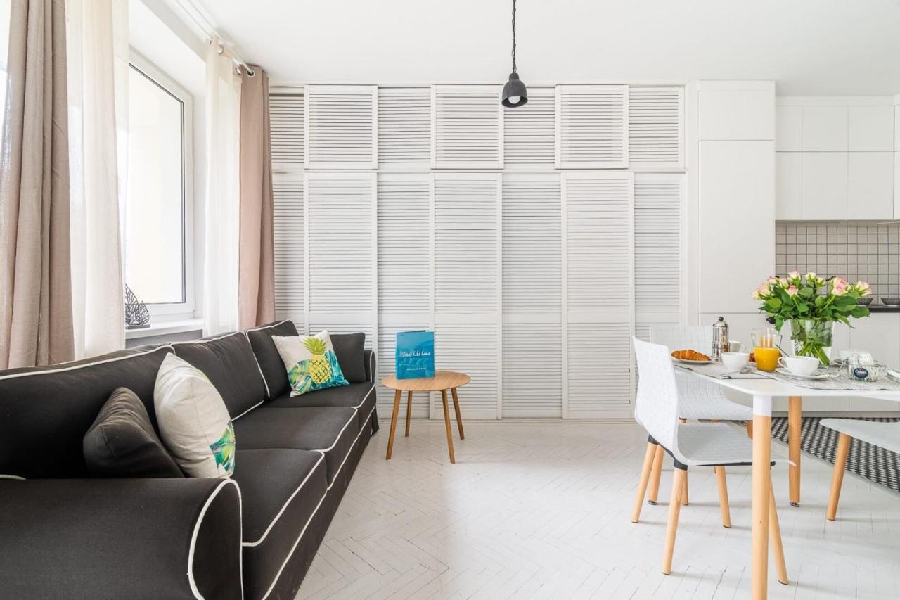 Rent Like Home - Wilcza 22A Warsaw Ngoại thất bức ảnh